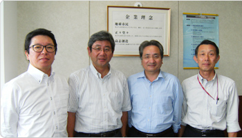 参加者写真 左から原康成さん長井哲朗さん逆井猛さん金澤直輝さん